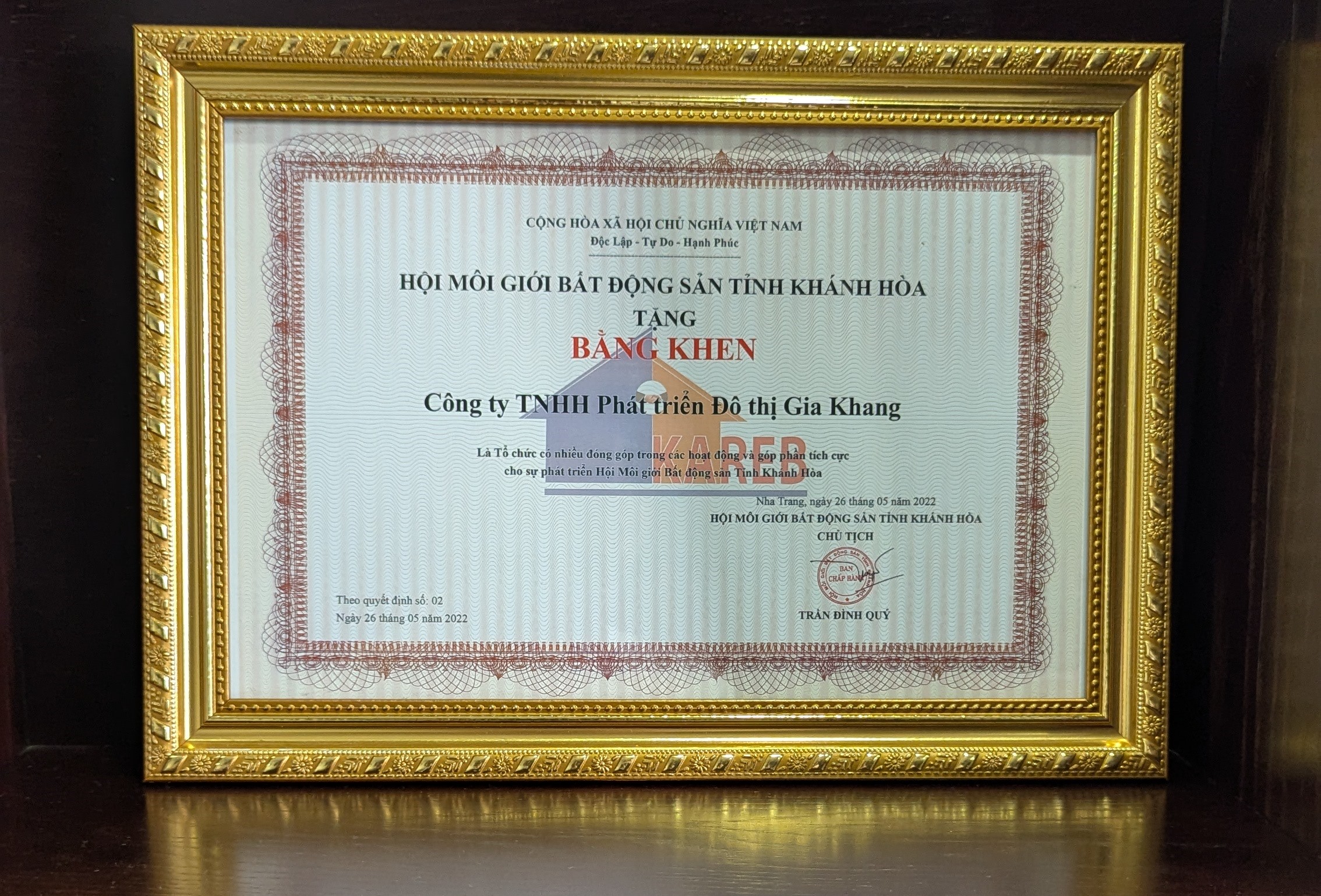 HOẠT ĐỘNG NHẬN BẰNG KHEN HỘI MÔI GIỚI BĐS TỈNH KHÁNH HÒA NĂM 2022